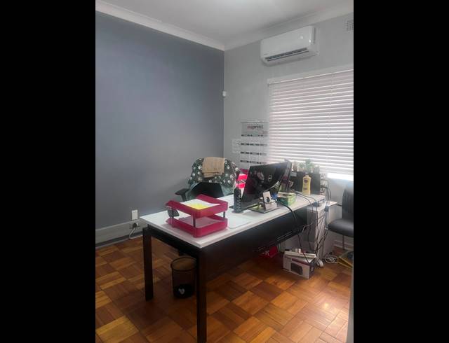 92M² OFFICE FOR SALE IN WEMBLEY